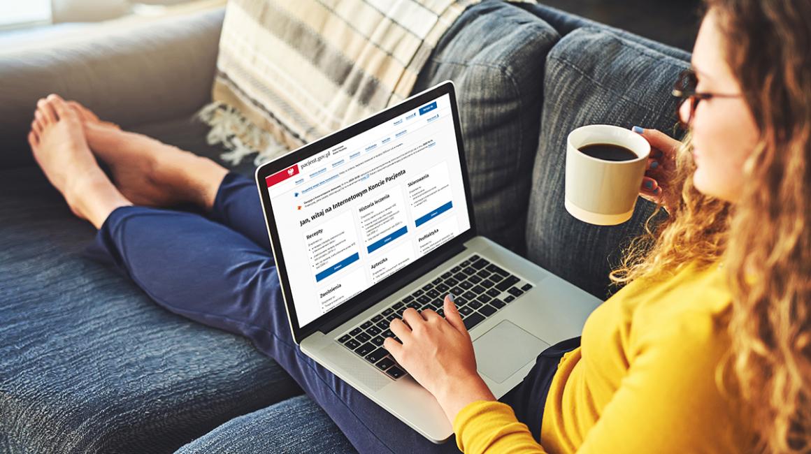 Kobieta zagląda na IKP