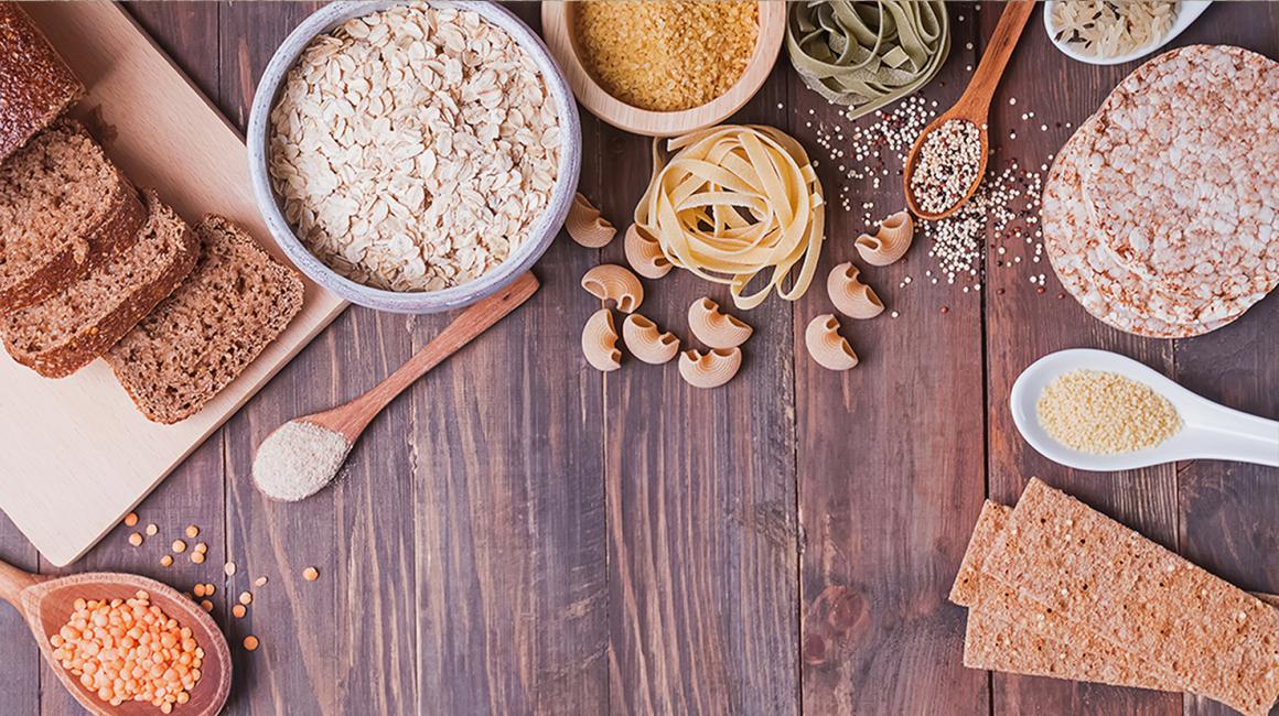 Stól z chlebem i kaszą