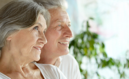 12 porad – po jednej na każdy miesiąc, zilustrowane ikonkami.